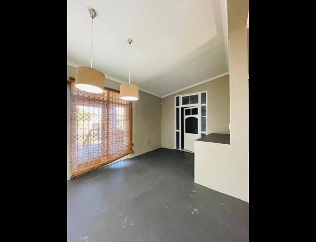 3 BEDROOM HOUSE FOR SALE IN GLENWOOD